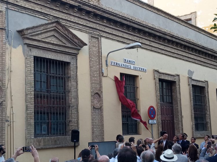 EL AYUNTAMIENTO DE SEVILLA ROTULA UNA CALLE EN HOMENAJE A UN SOCIO DE ASELF