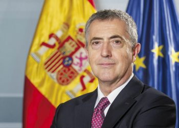 ENTREVISTA AL DIRECTOR GENERAL DE PROTECCIÓN CIVIL EN LA REVISTA SEGURITECNIA