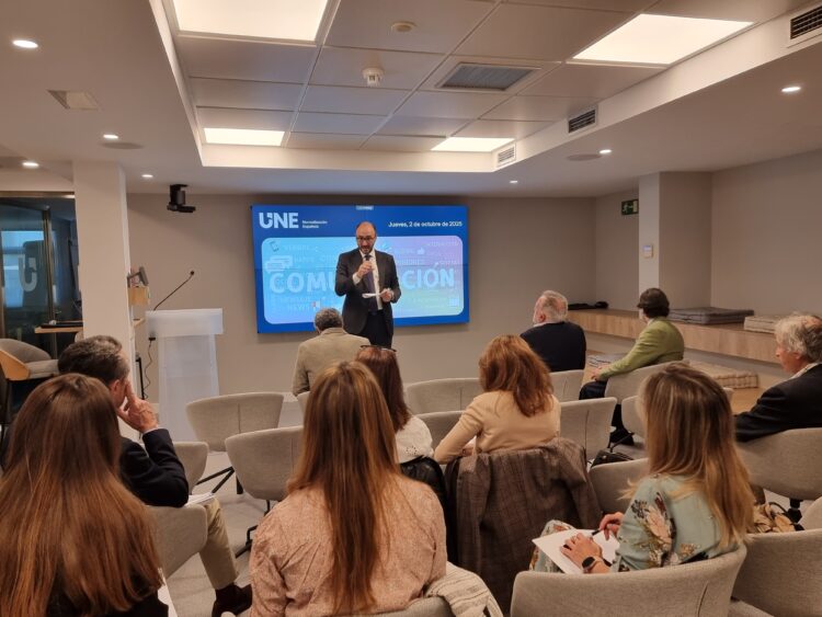 ASELF EN LA JORNADA DE COMUNICACIÓN ORGANIZADA POR UNE